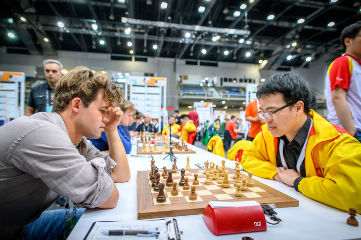 Lê Quang Liêm thua vua cờ Carlsen, cờ vua Việt Nam vẫn cầm hòa Nauy - Ảnh 1.